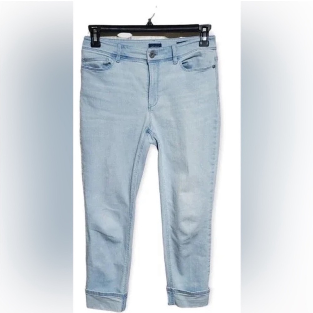 J. Jill Jeans Cropped Light Wash Barely Blue High Rise EUC Size 10